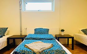 Cozy Twin Bed Room In Landskrona